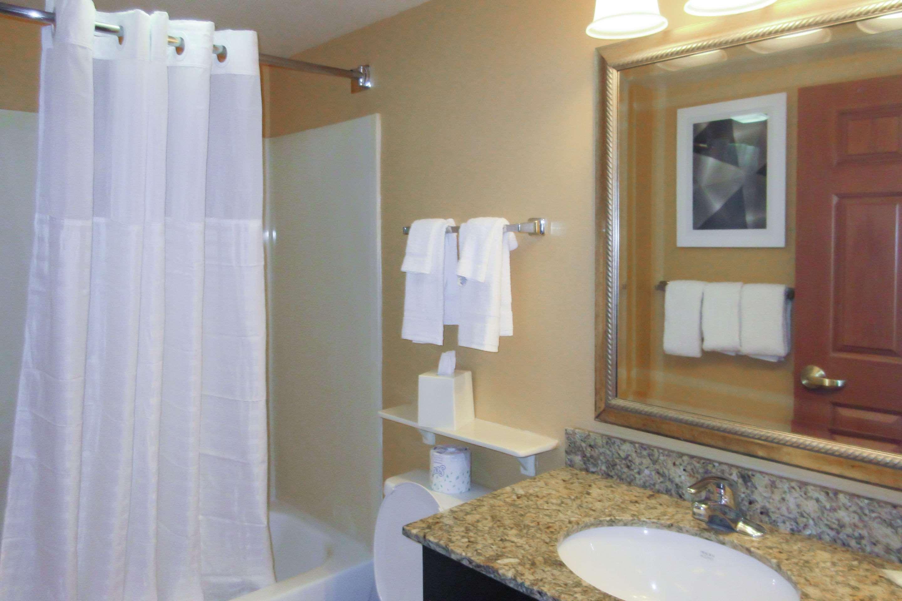 Suburban Extended Stay Hotel Greenville Haywood Mall Eksteriør bilde