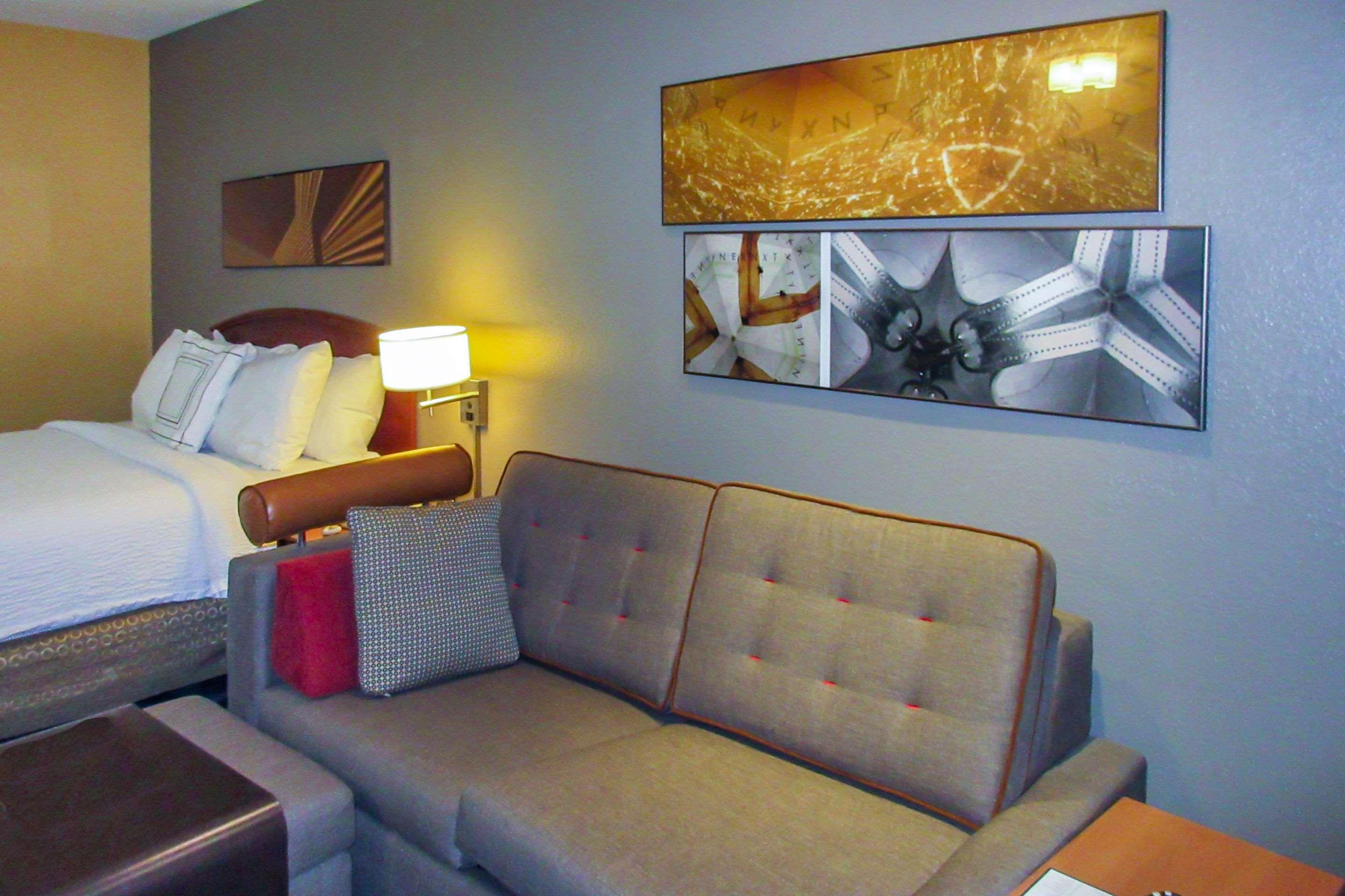 Suburban Extended Stay Hotel Greenville Haywood Mall Eksteriør bilde
