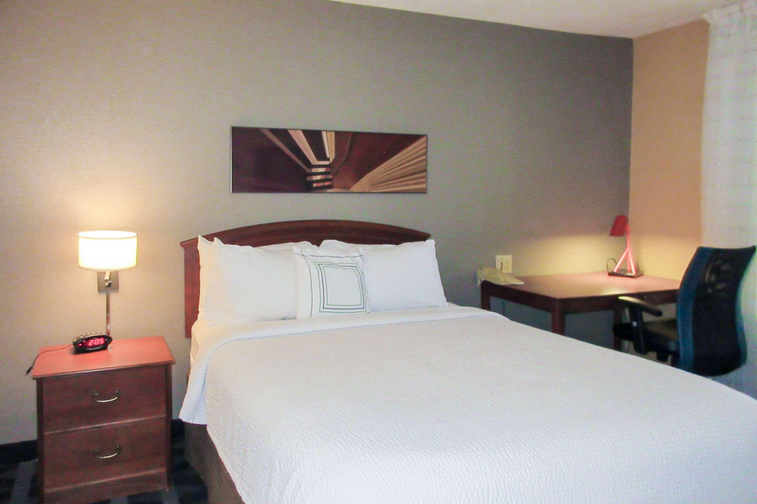 Suburban Extended Stay Hotel Greenville Haywood Mall Eksteriør bilde