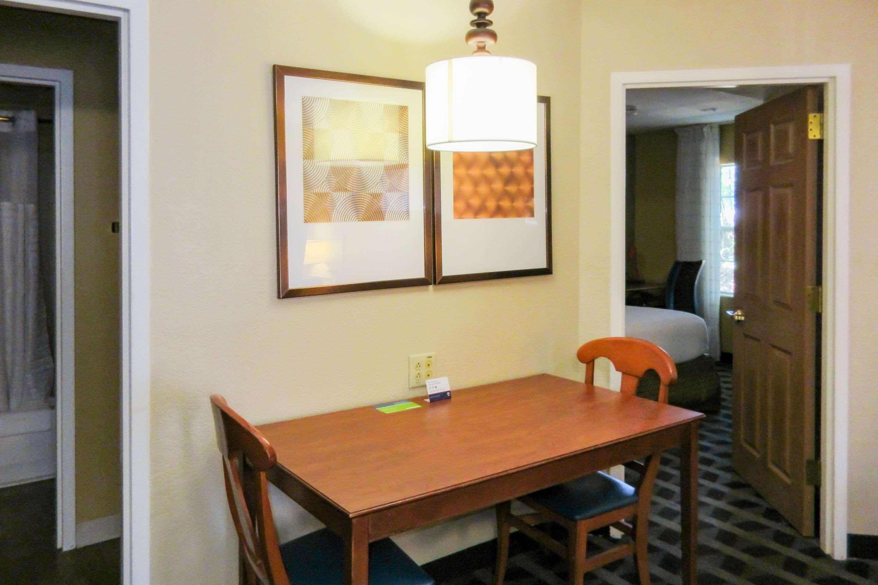 Suburban Extended Stay Hotel Greenville Haywood Mall Eksteriør bilde